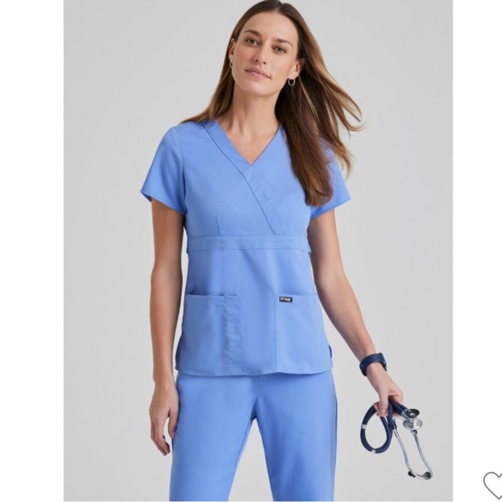 Greys anatomy scrub top emma in ceil blue